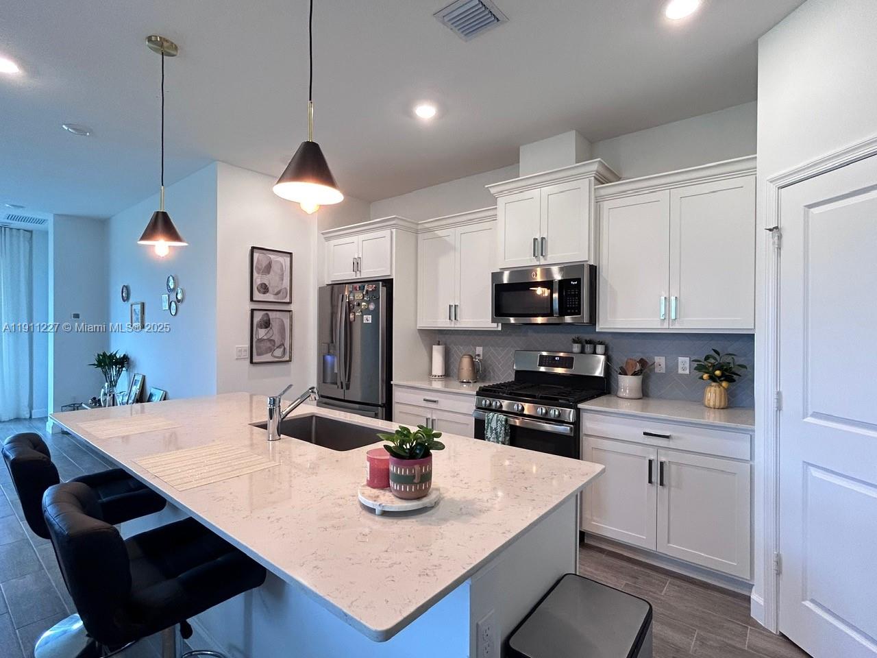 ARDEN PUD POD I NORTH - Residential Lease