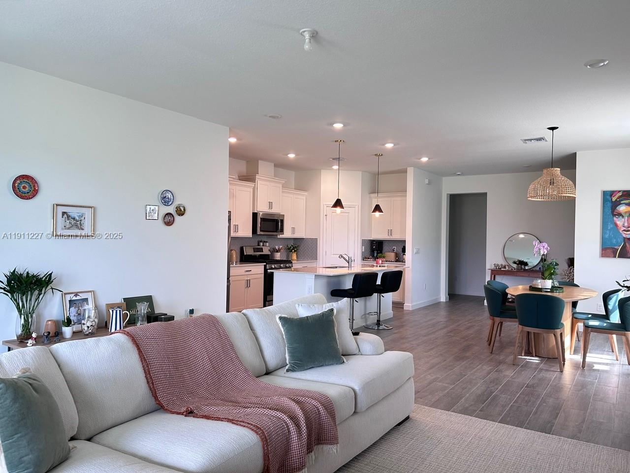 ARDEN PUD POD I NORTH - Residential Lease