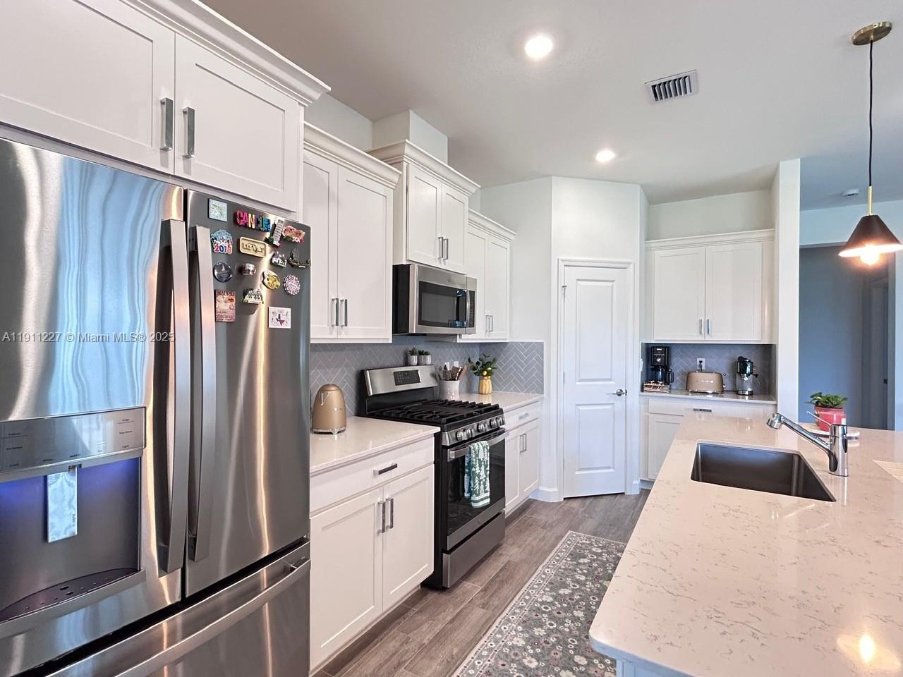 ARDEN PUD POD I NORTH - Residential Lease