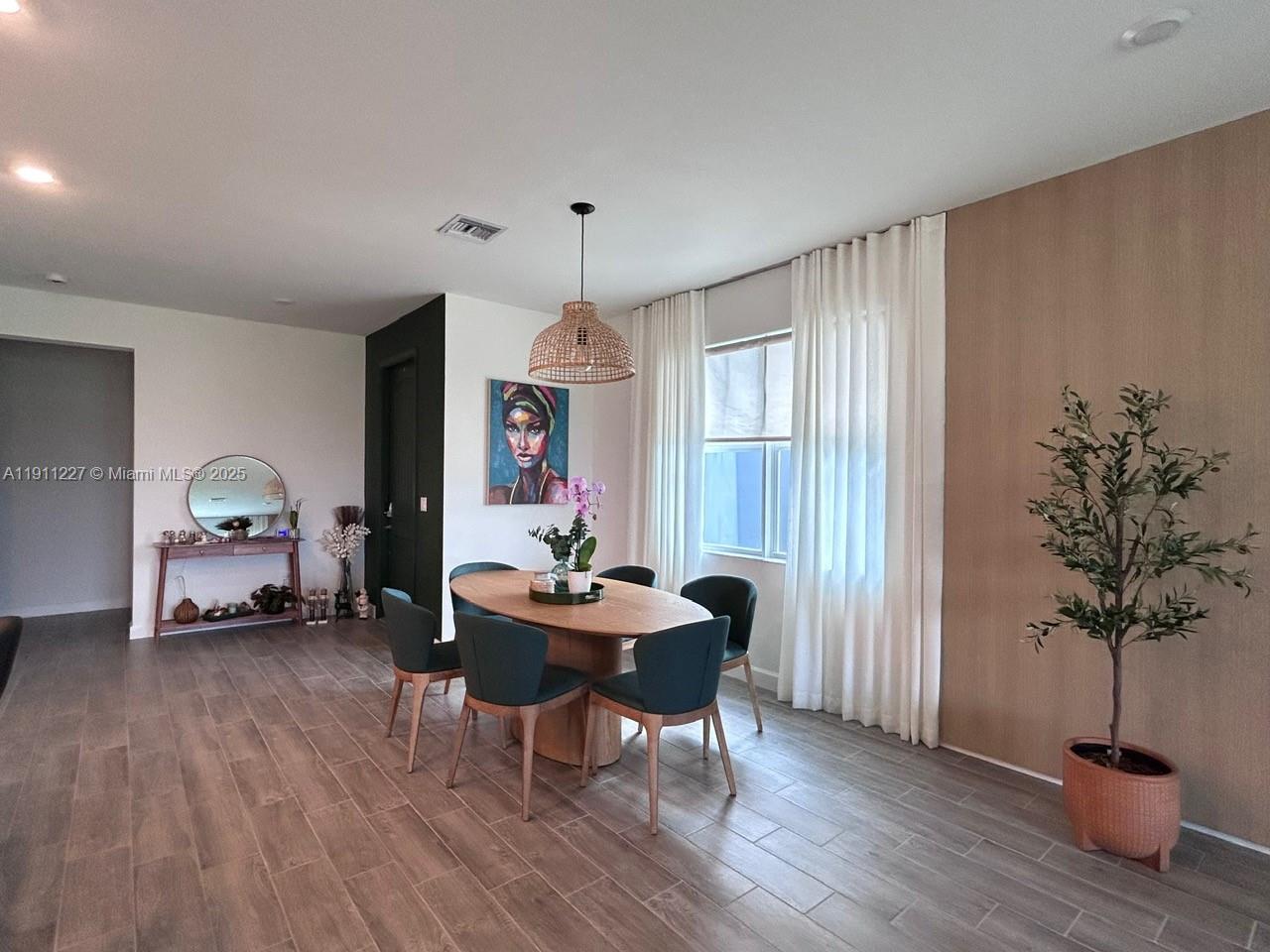 ARDEN PUD POD I NORTH - Residential Lease