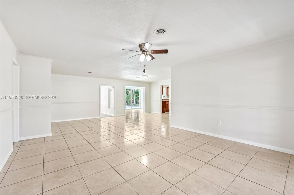Photo of 334 NW 12th Ave, Boca Raton, FL 33486 (MLS # A11950318)