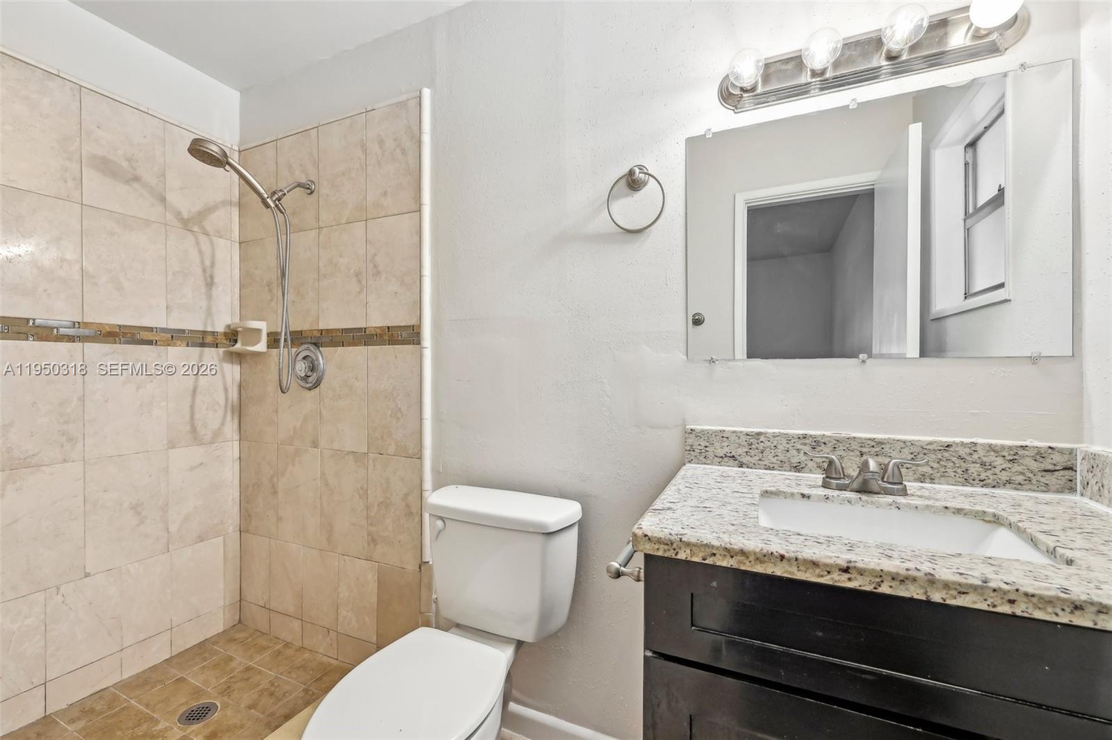 COUNTRY CLUB VILLAGE SEC - Residential