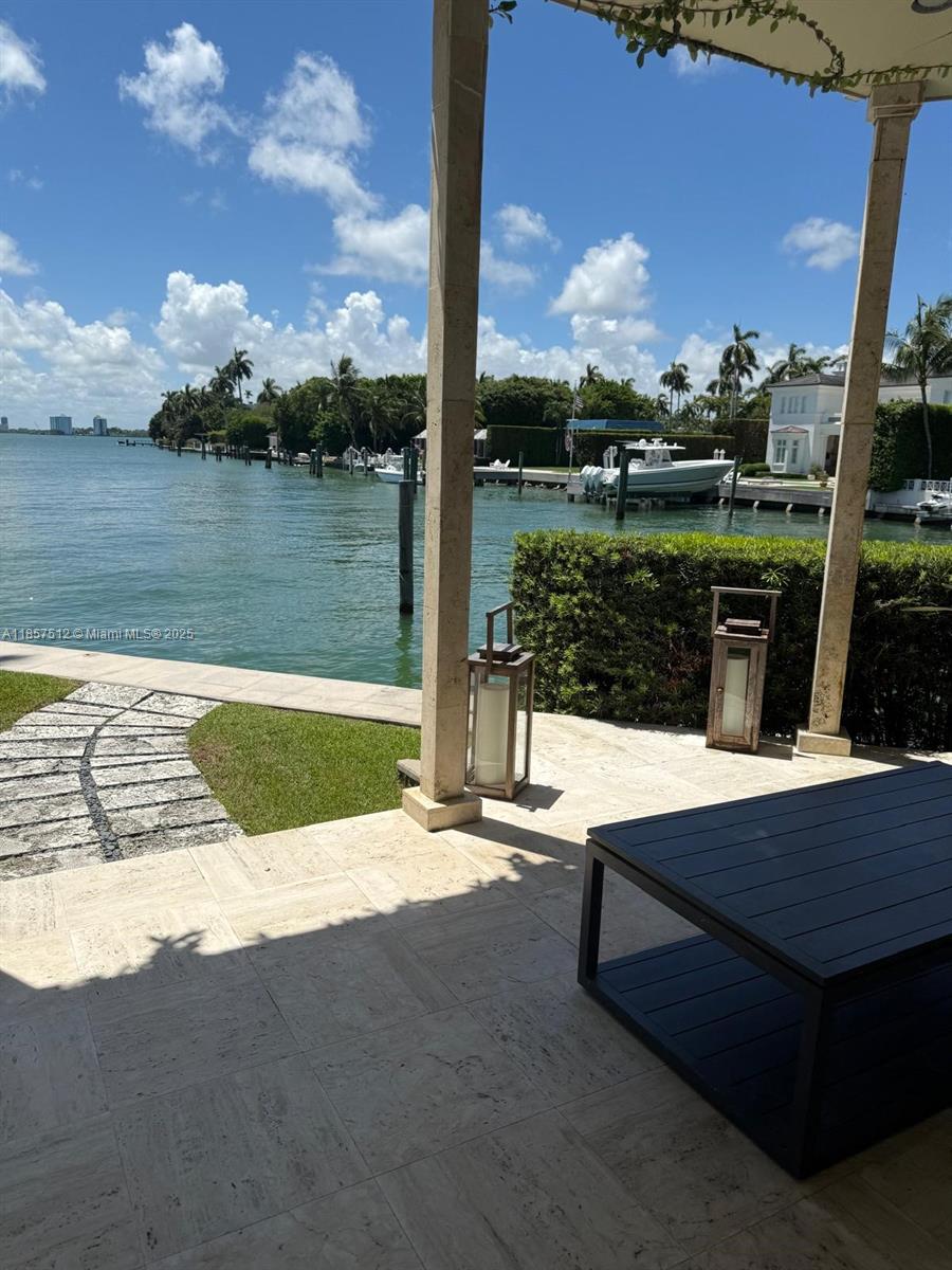 6500 N Bay Rd