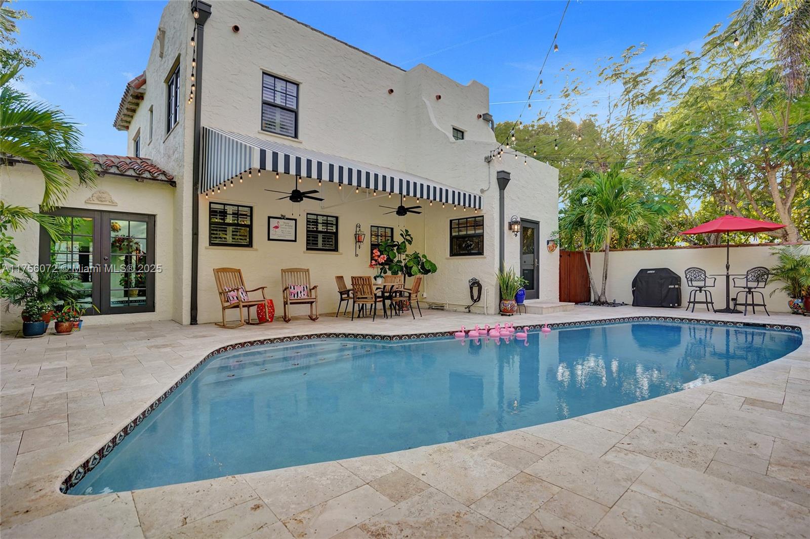 FLAMINGO PARK - Residential