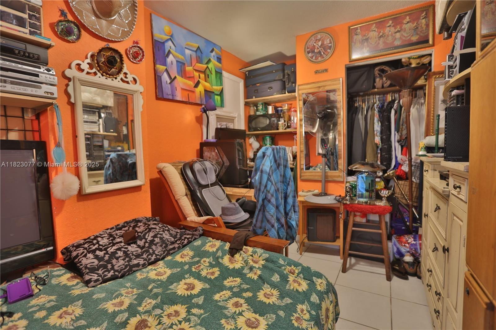 LAWRENCE ESTATE LAND COS - Residential Income