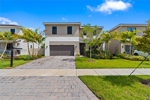 Photo of 1325 NE 2nd Ct, Homestead, FL 33033 (MLS # A12077986)