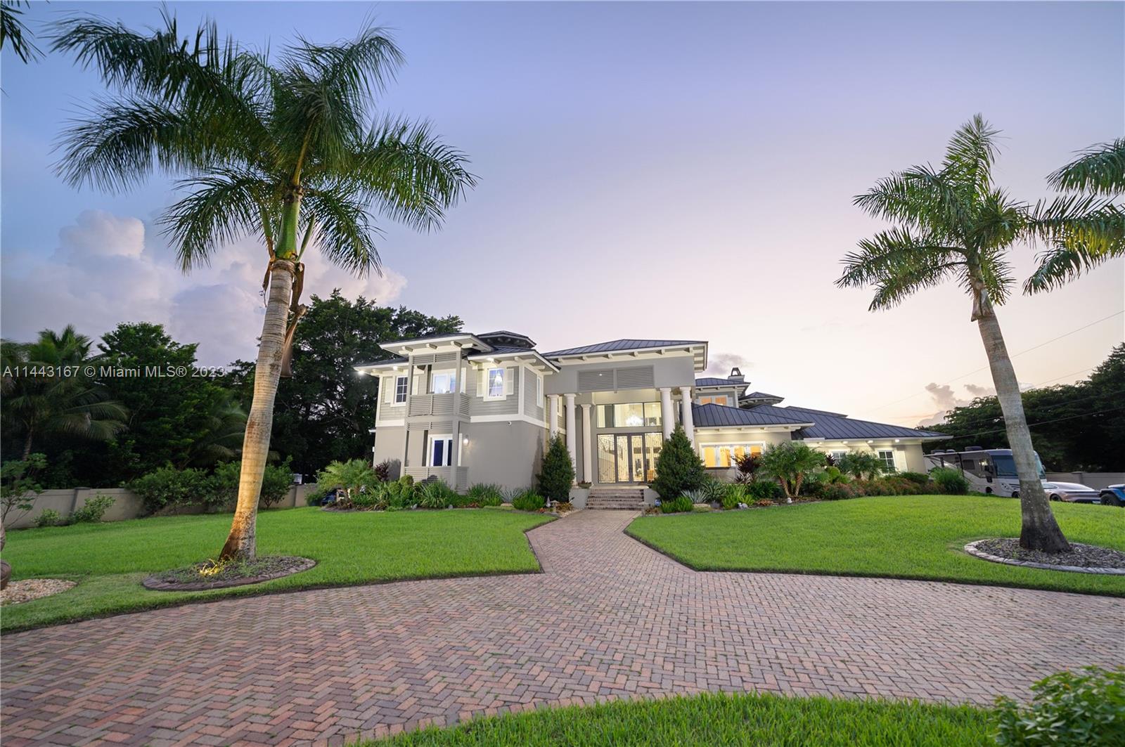 EVERGLADE SUGAR & LAND CO - Residential