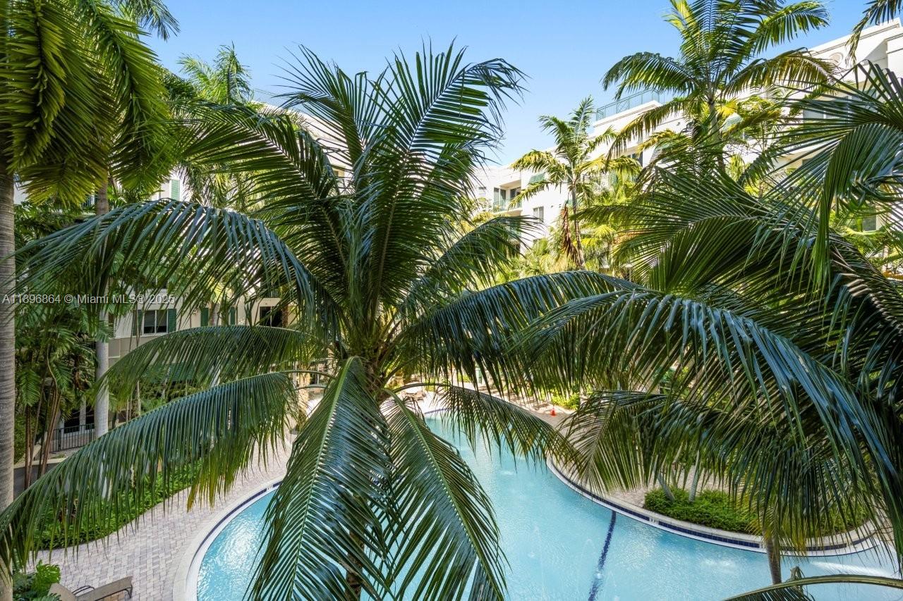 VERANDA CONDO - Residential