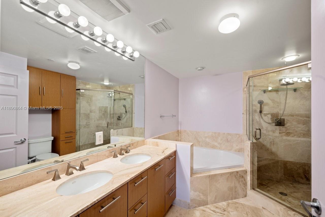 VERANDA CONDO - Residential