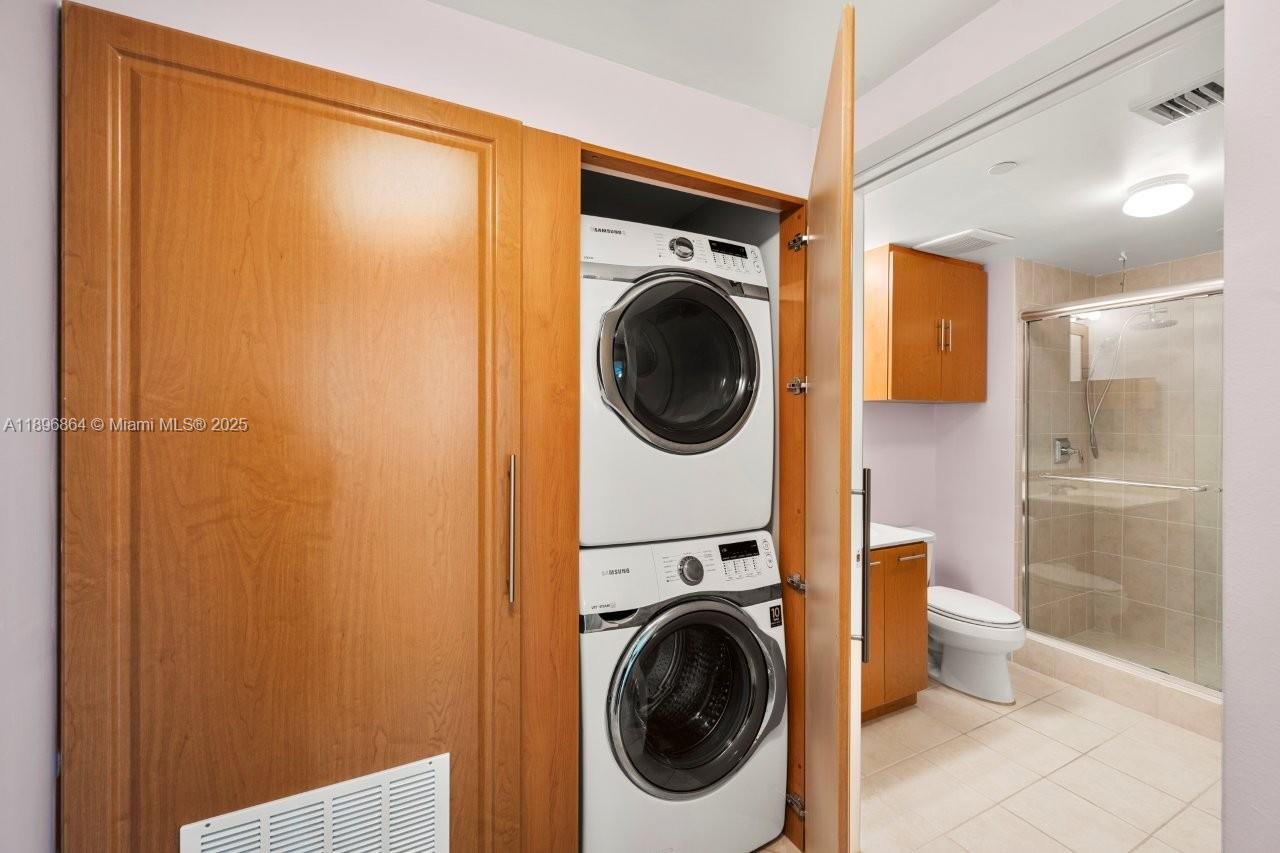 VERANDA CONDO - Residential