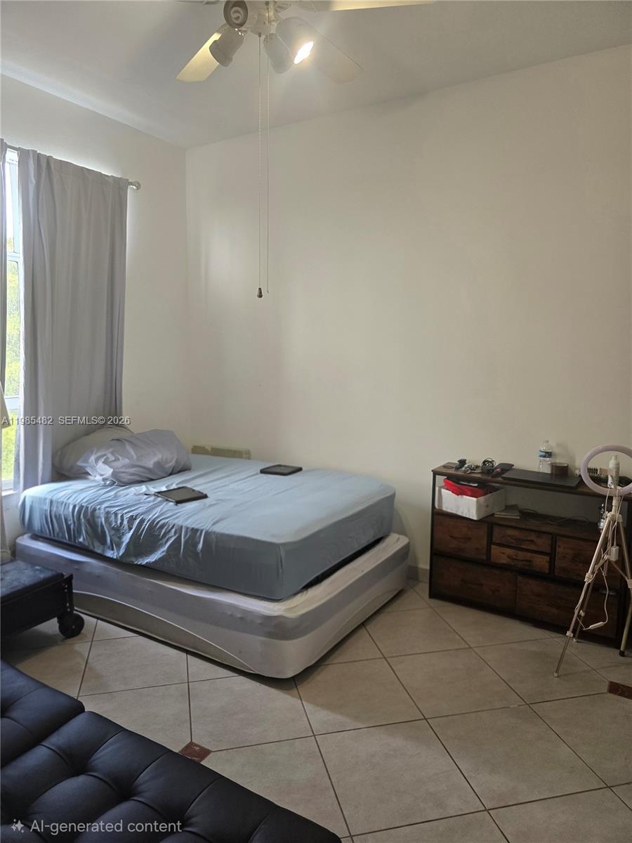 ROYAL PALMS CONDO - Residential