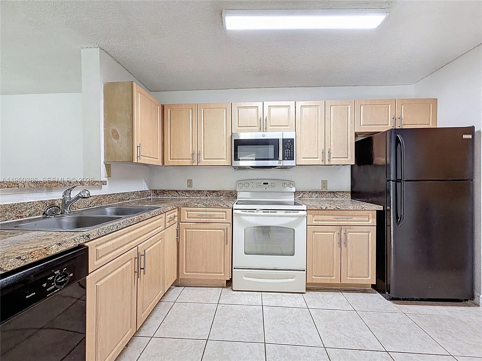 ATLANTIC SPRINGS CONDO - Residential Lease
