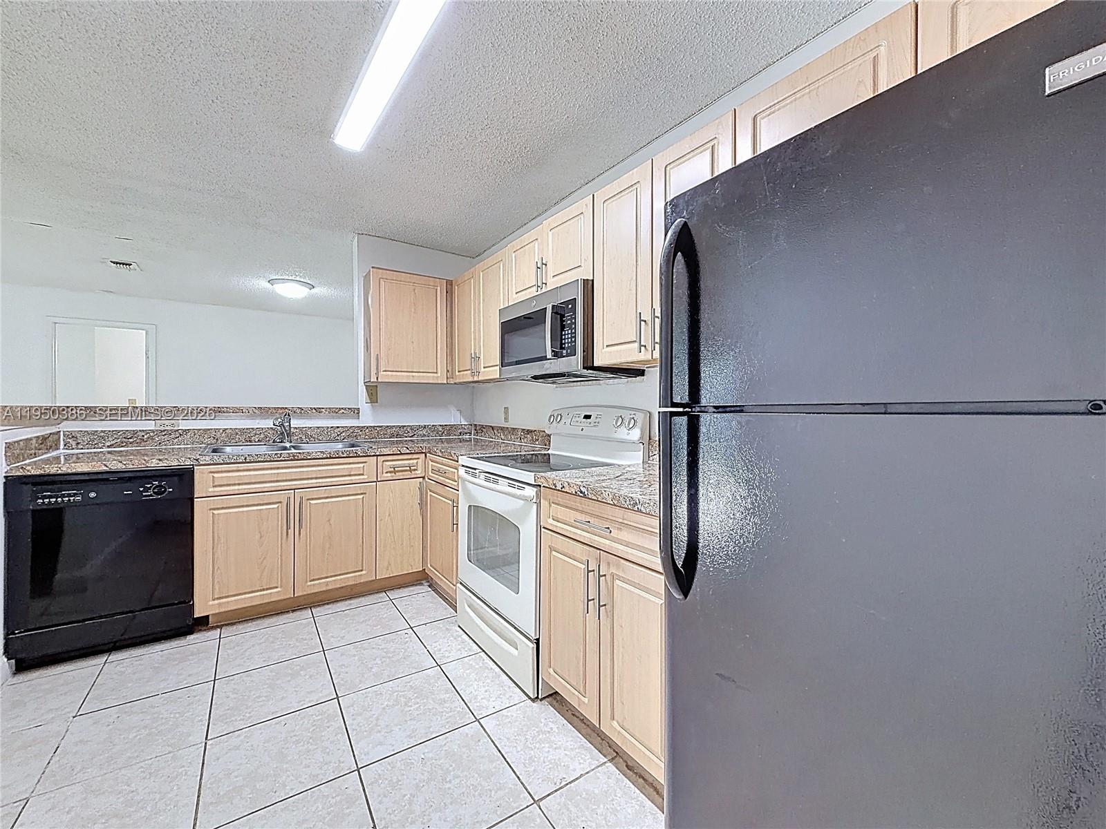 ATLANTIC SPRINGS CONDO - Residential Lease