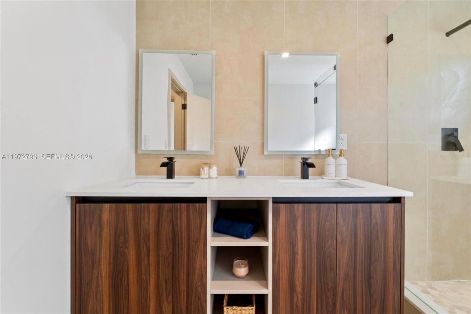 IBEC ADD NO 3 - Residential Lease