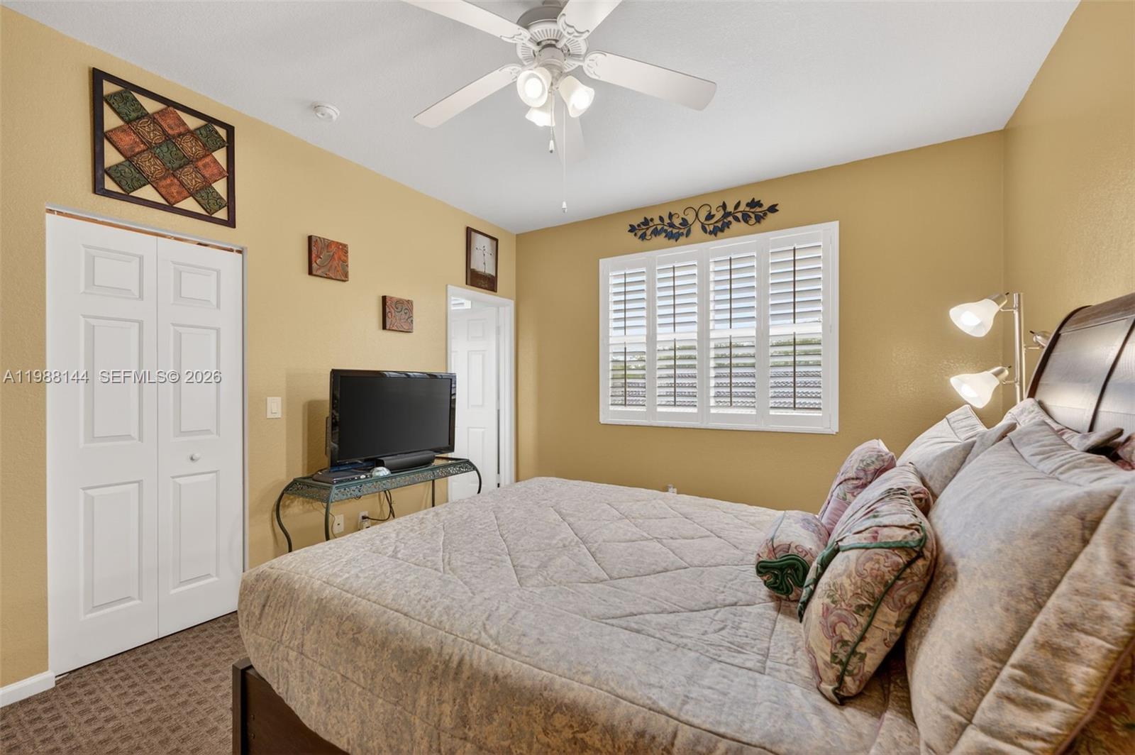 SABAL CHASE - Residential