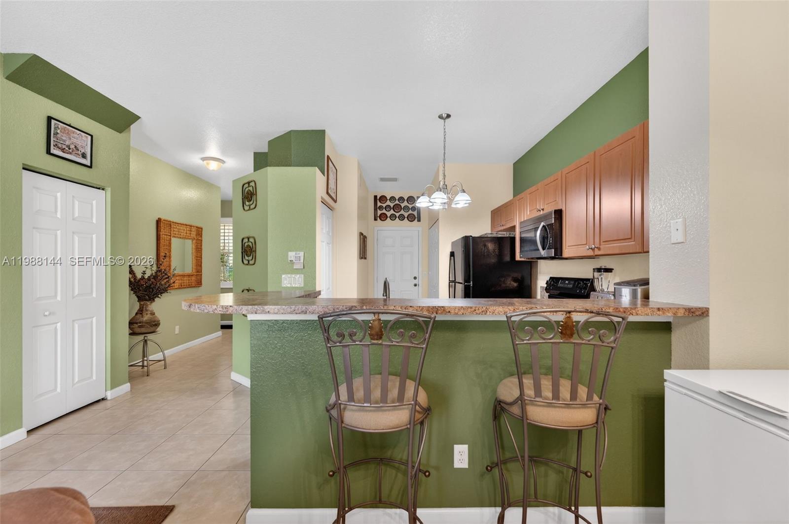 SABAL CHASE - Residential