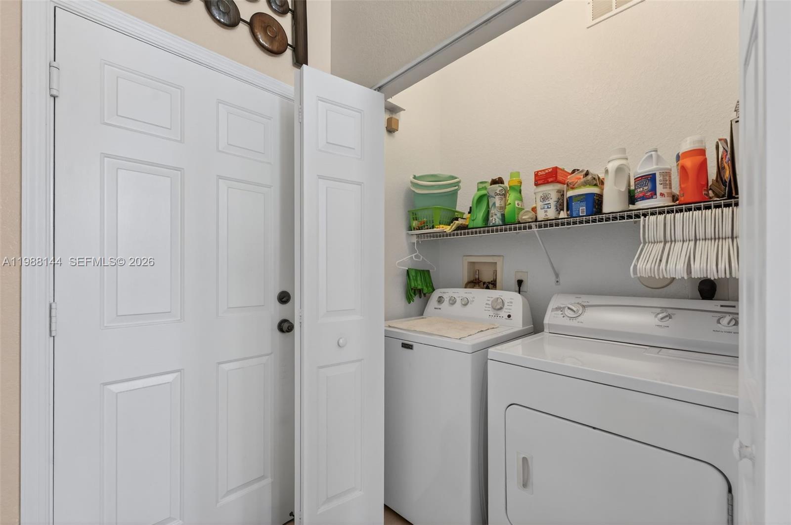 SABAL CHASE - Residential