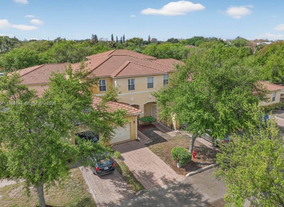 SABAL CHASE - Residential