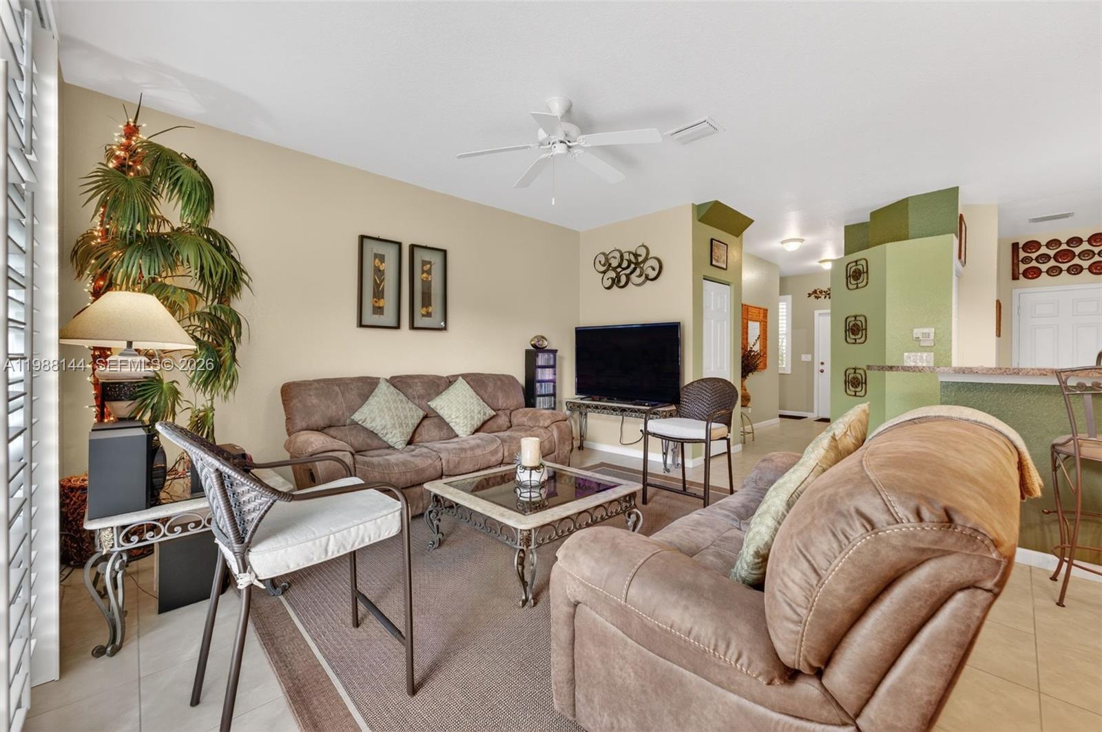 SABAL CHASE - Residential