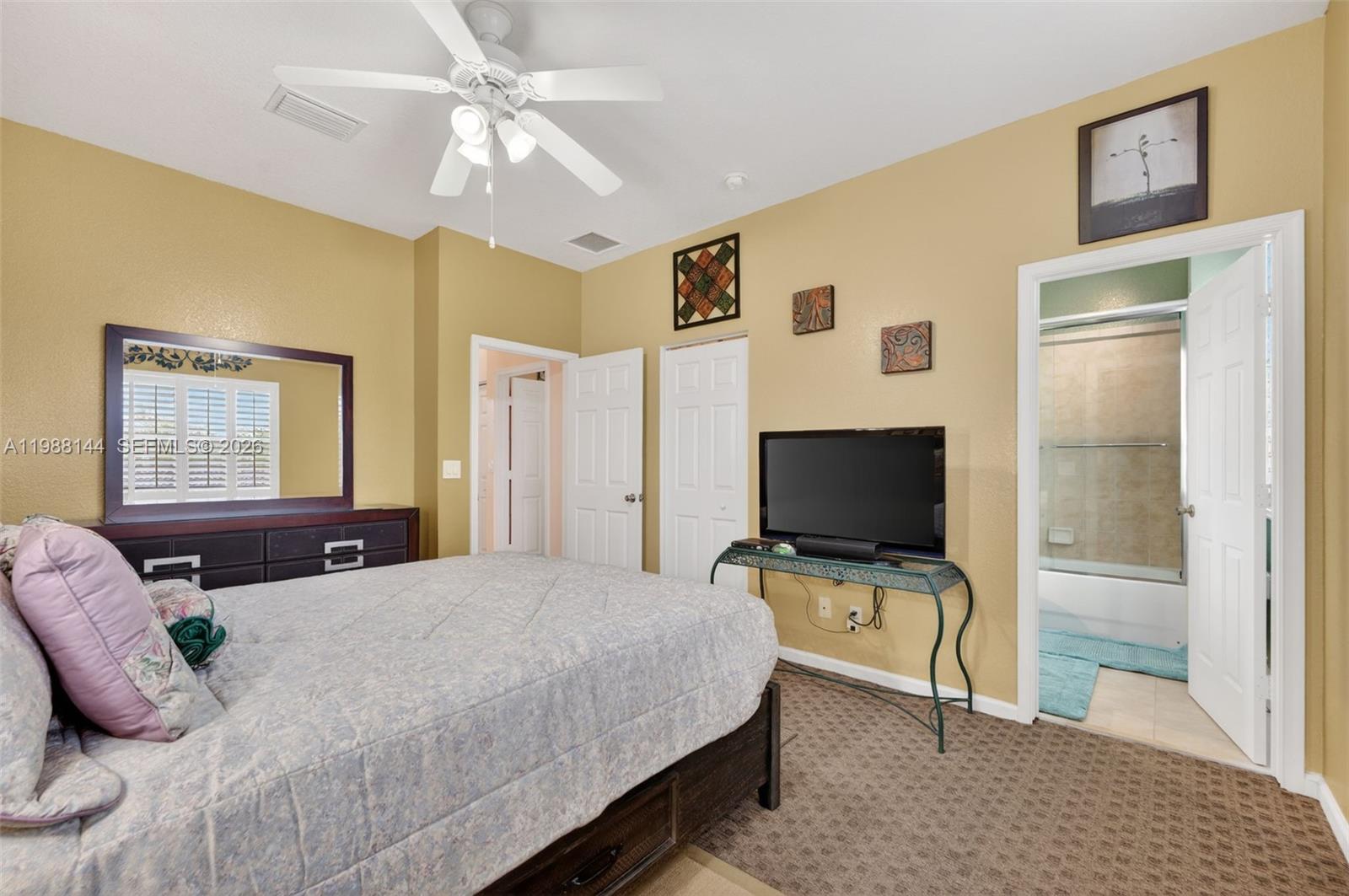 SABAL CHASE - Residential