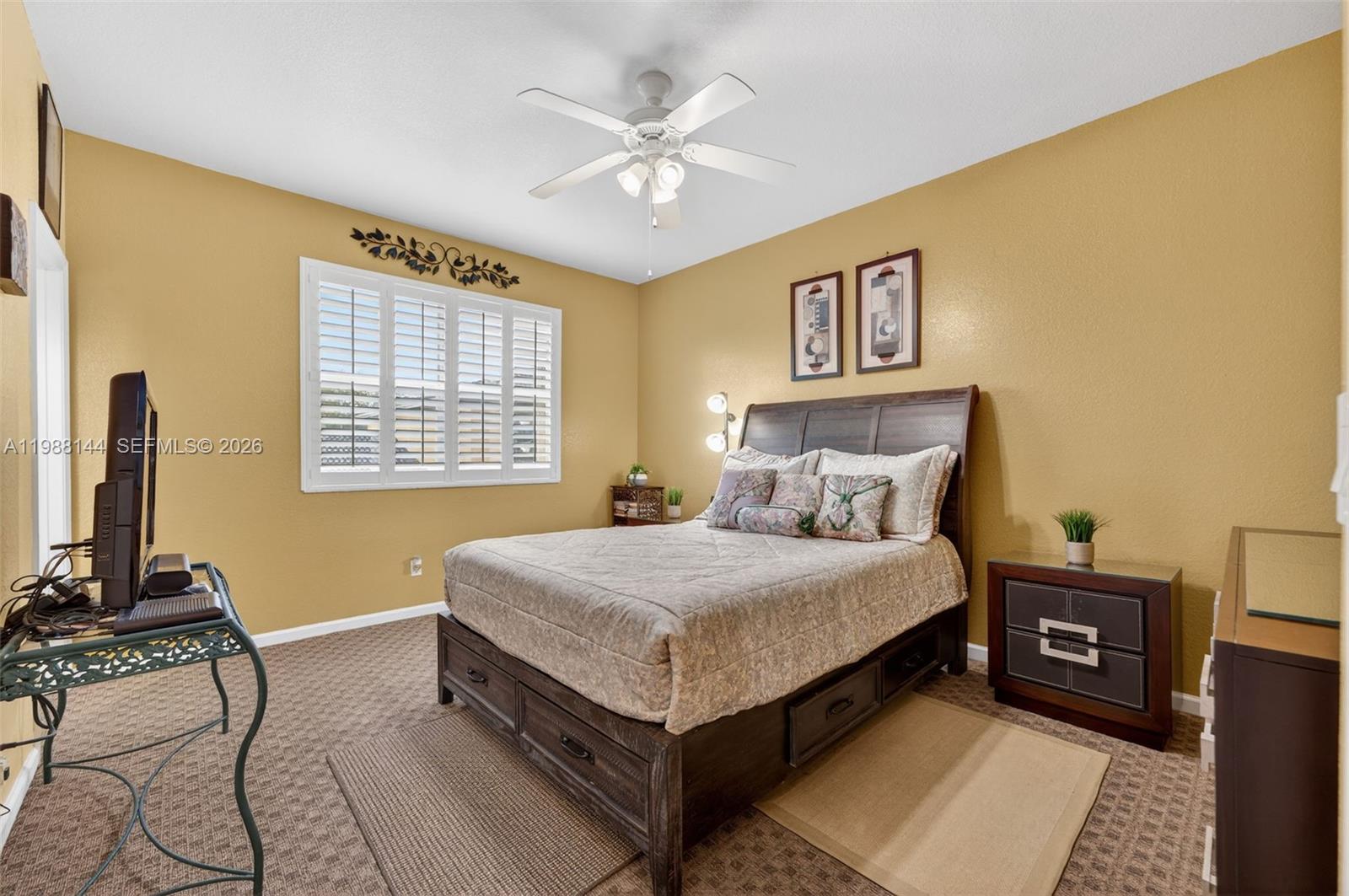 SABAL CHASE - Residential