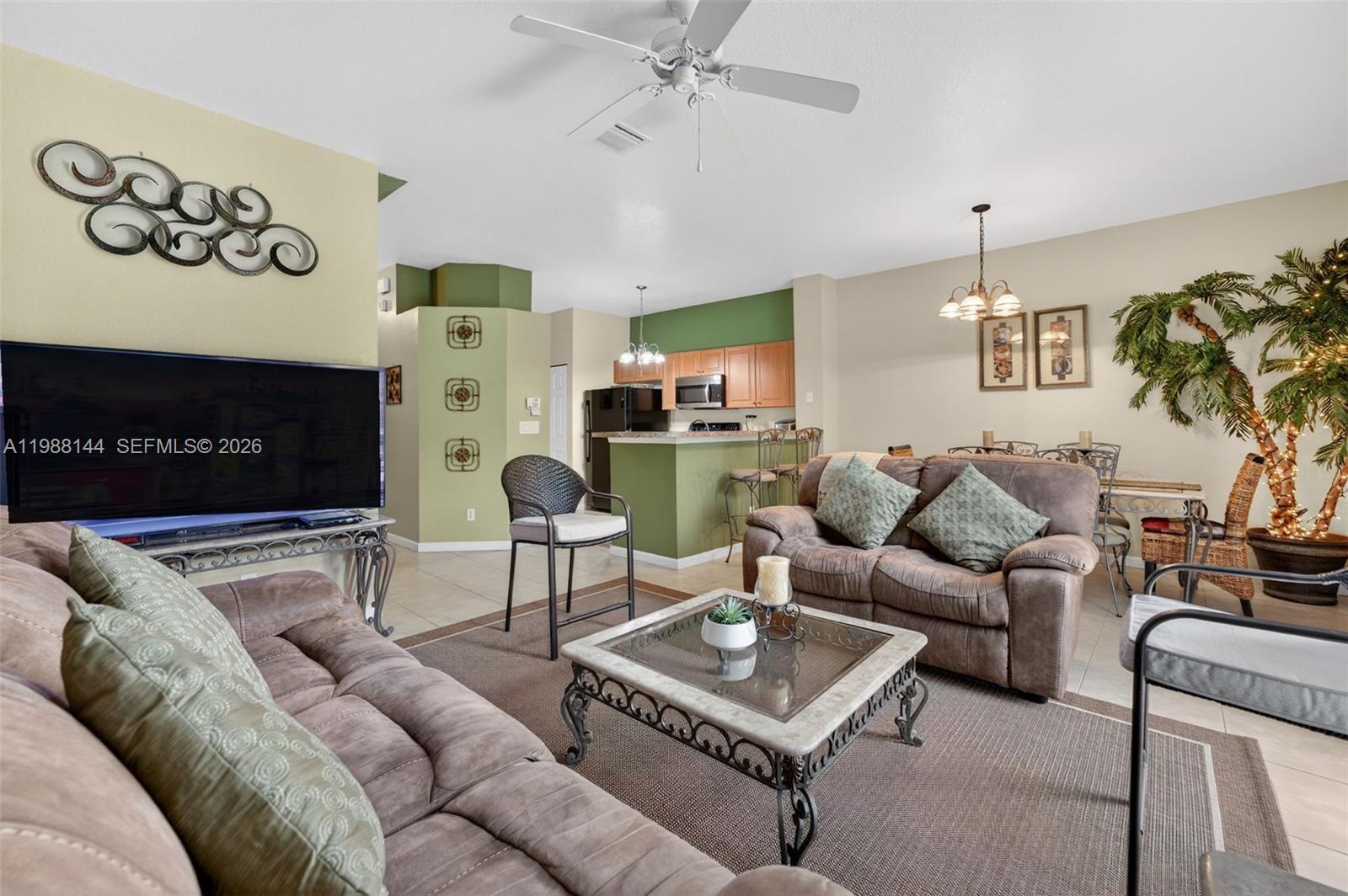 SABAL CHASE - Residential