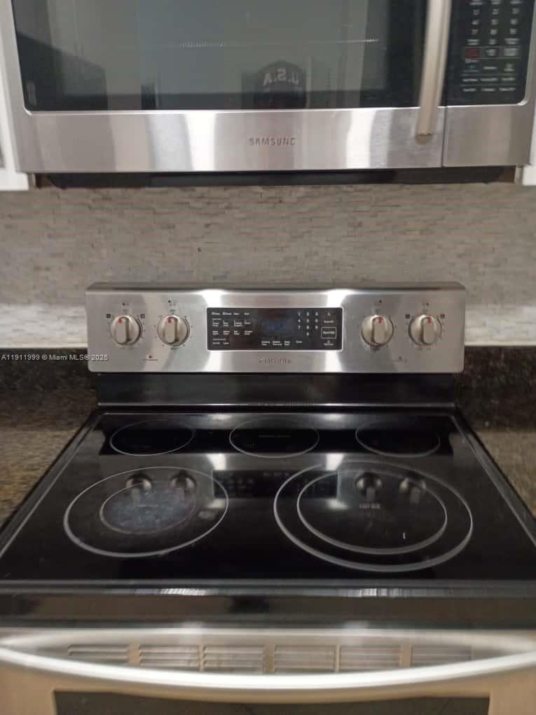 MARSHALLS EVERGLADE - Residential