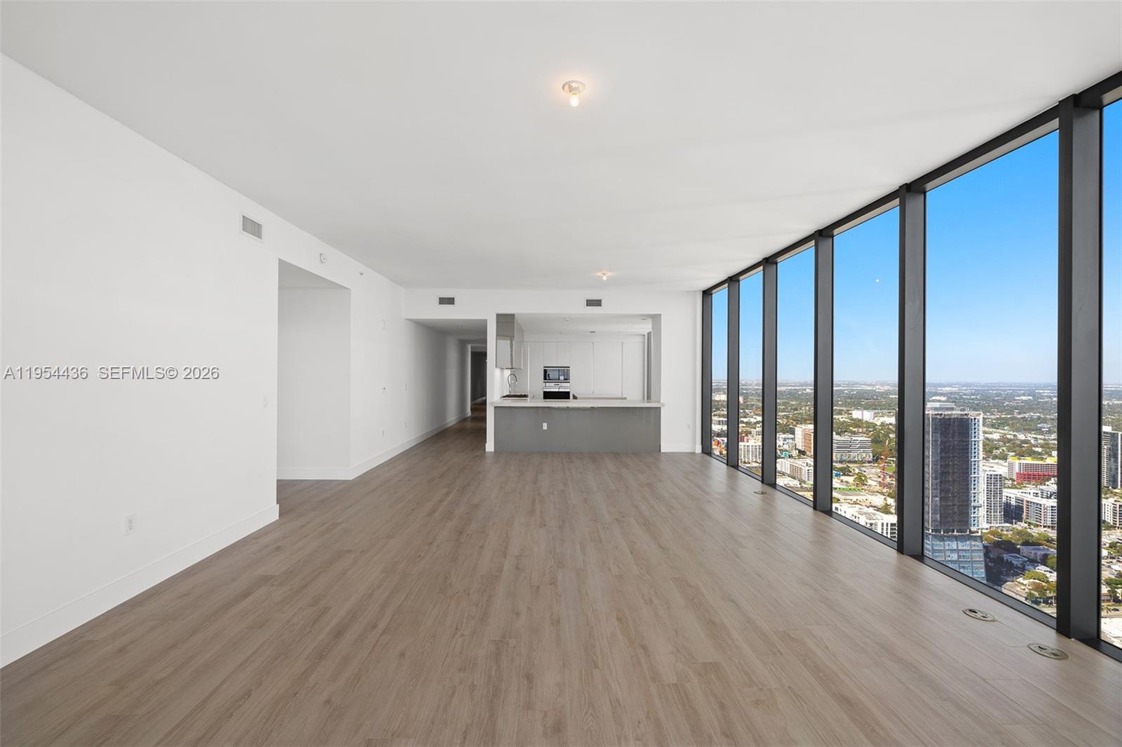 ELYSEE MIAMI - Residential