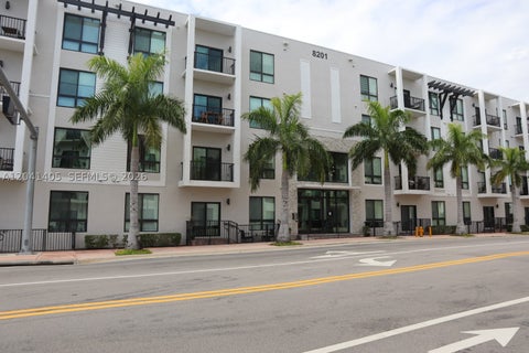 Photo of 8201 NW 41st St #D-402, Doral, FL 33166 (MLS # A12041405)