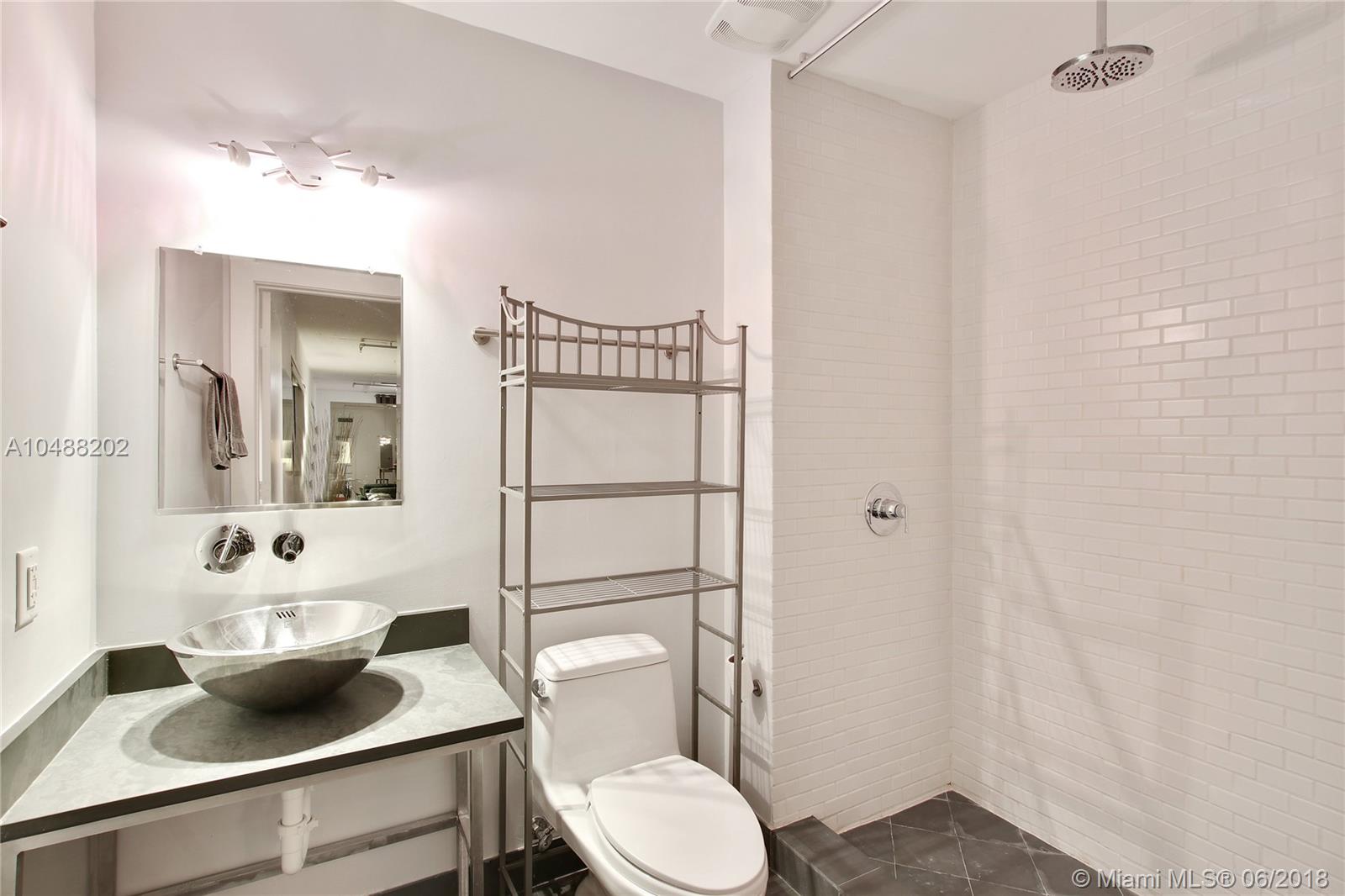 THE MONTCLAIR CONDO - Residential Lease