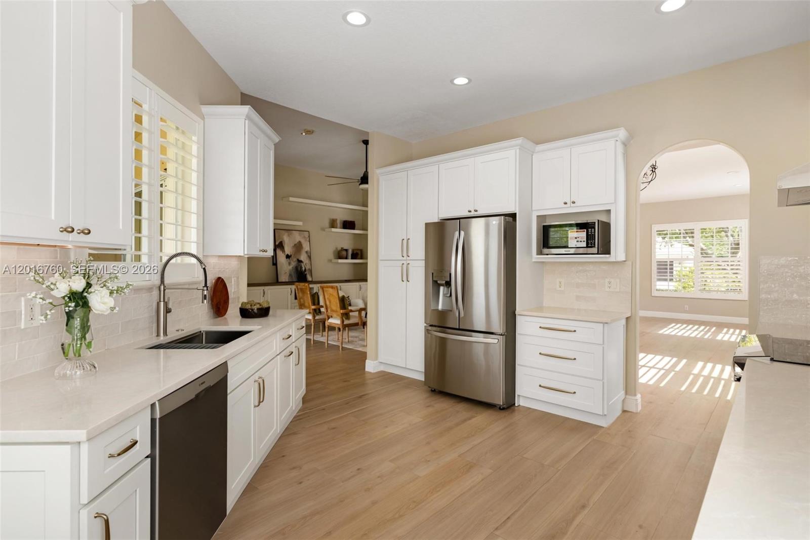 PARKLAND ISLES - Residential
