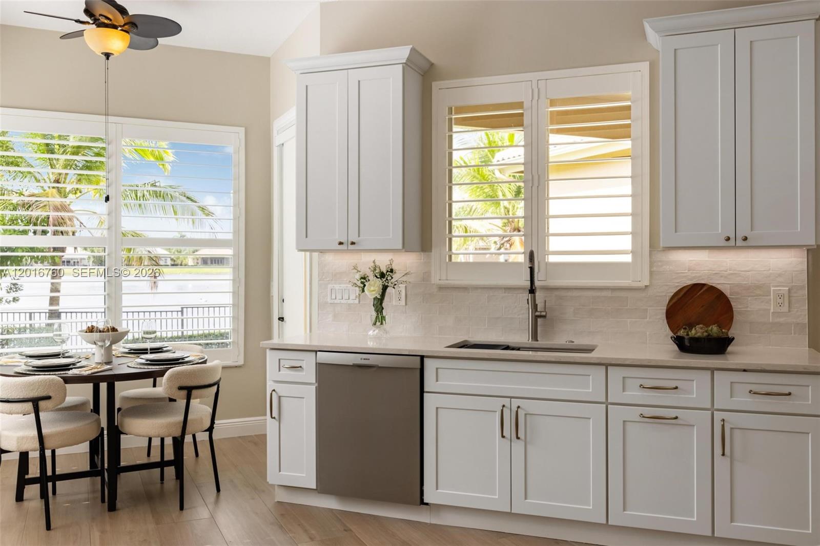 PARKLAND ISLES - Residential