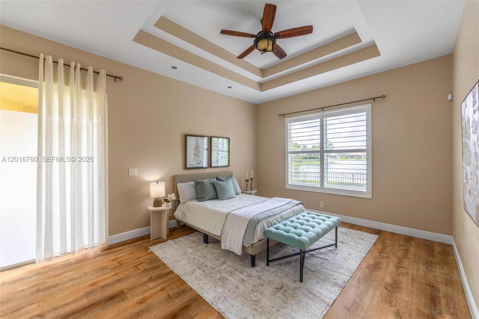 PARKLAND ISLES - Residential