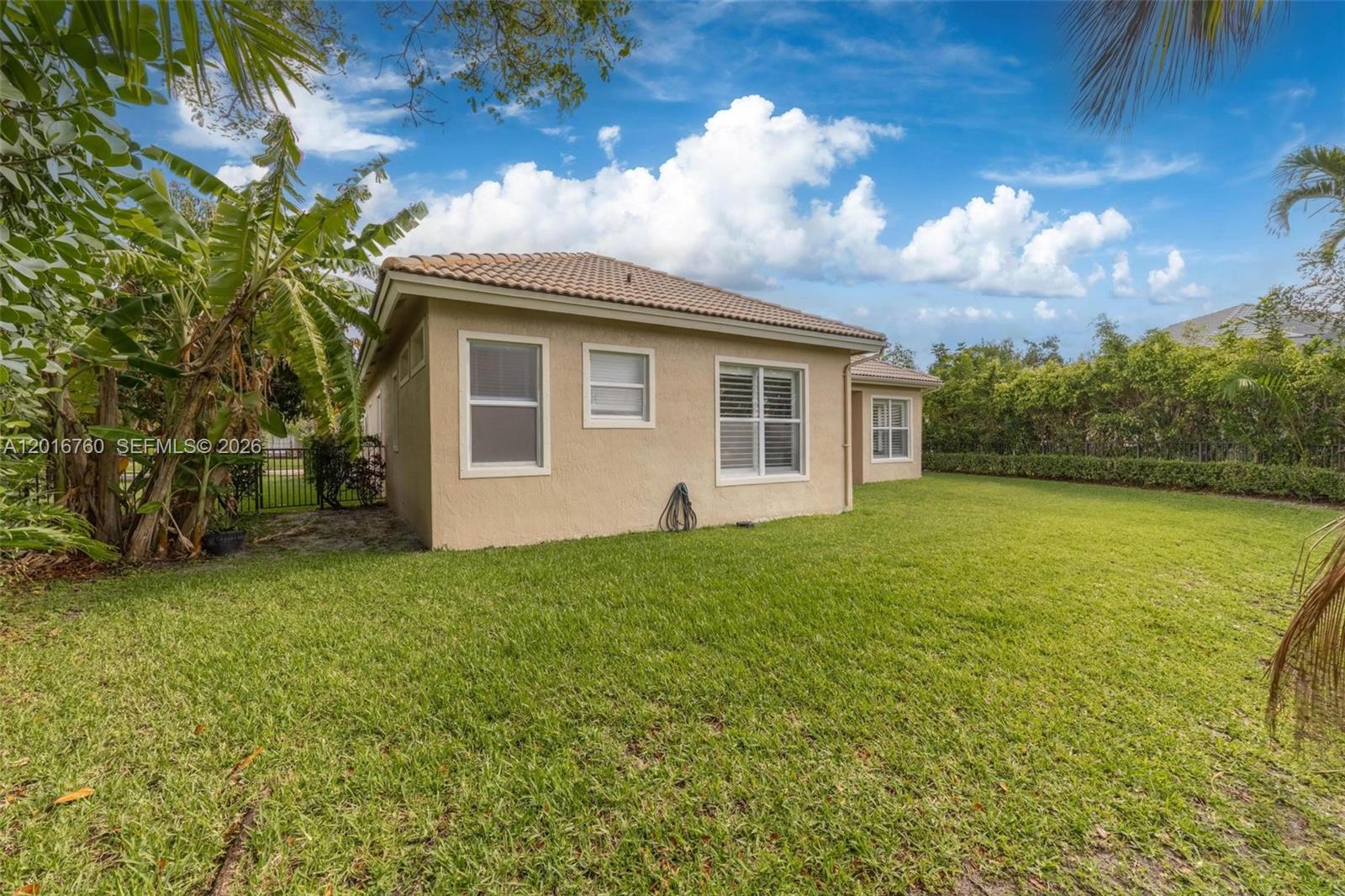PARKLAND ISLES - Residential