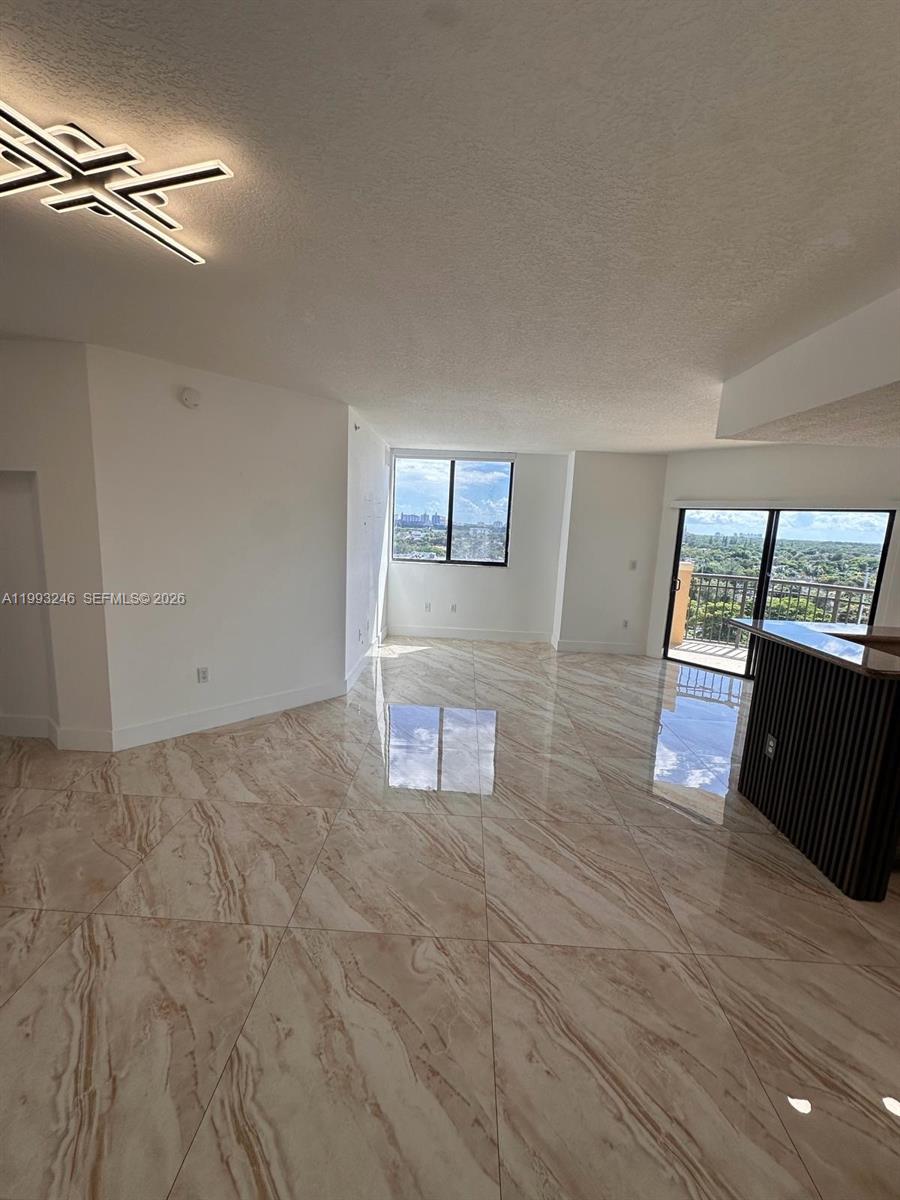 KEYSTONE PARK CONDO - Residential