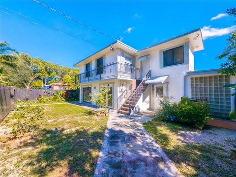 2575 SW 59th Ave 2575 Miami FL 33155