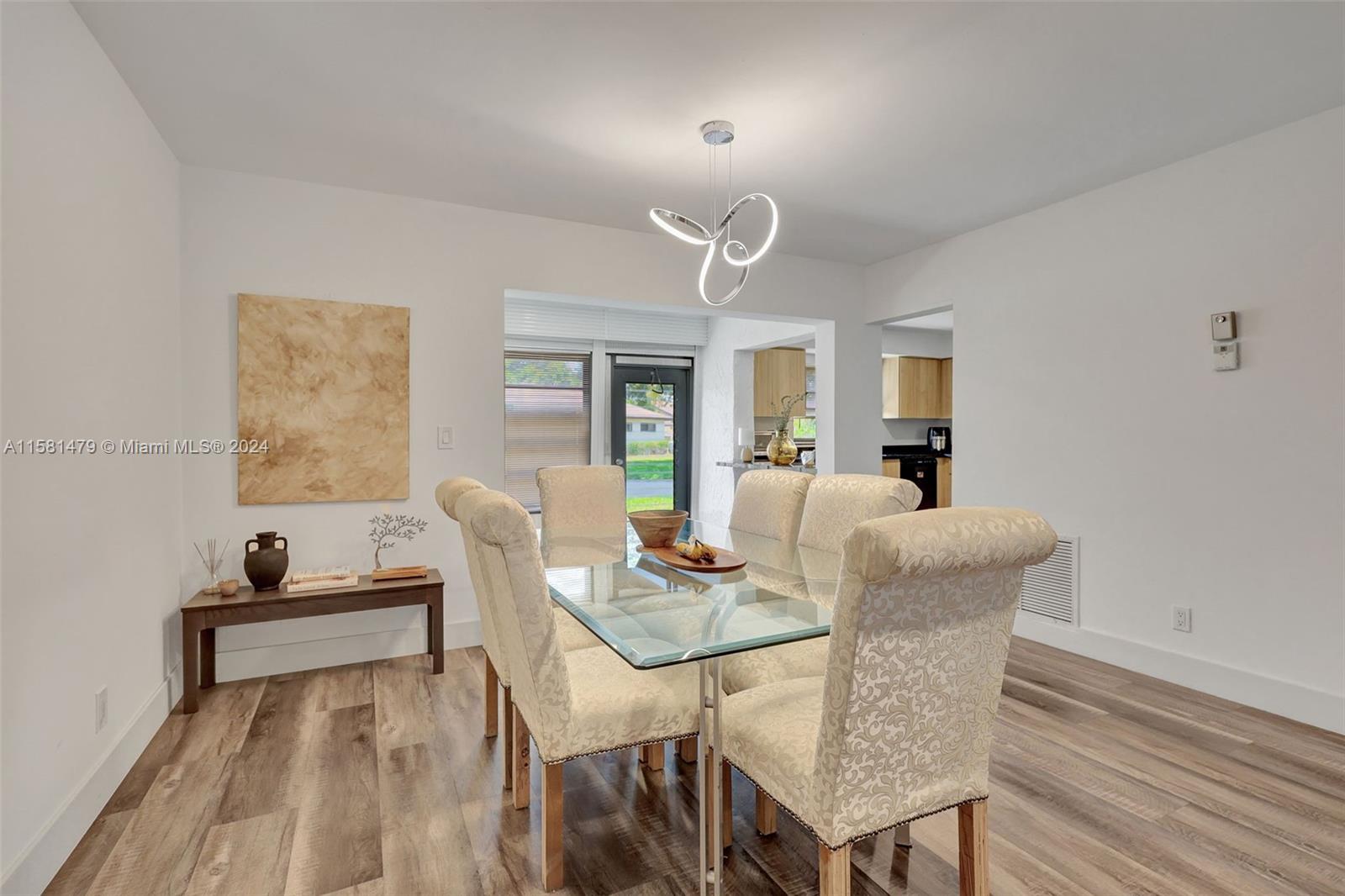 GREENTREE VILLAS CONDO - Residential