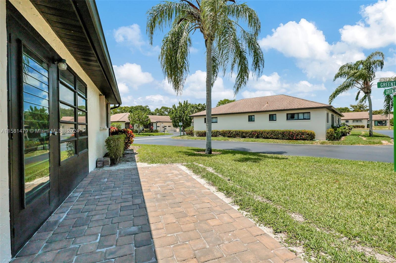 GREENTREE VILLAS CONDO - Residential