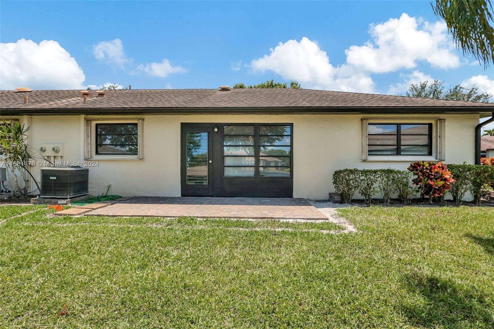 GREENTREE VILLAS CONDO - Residential