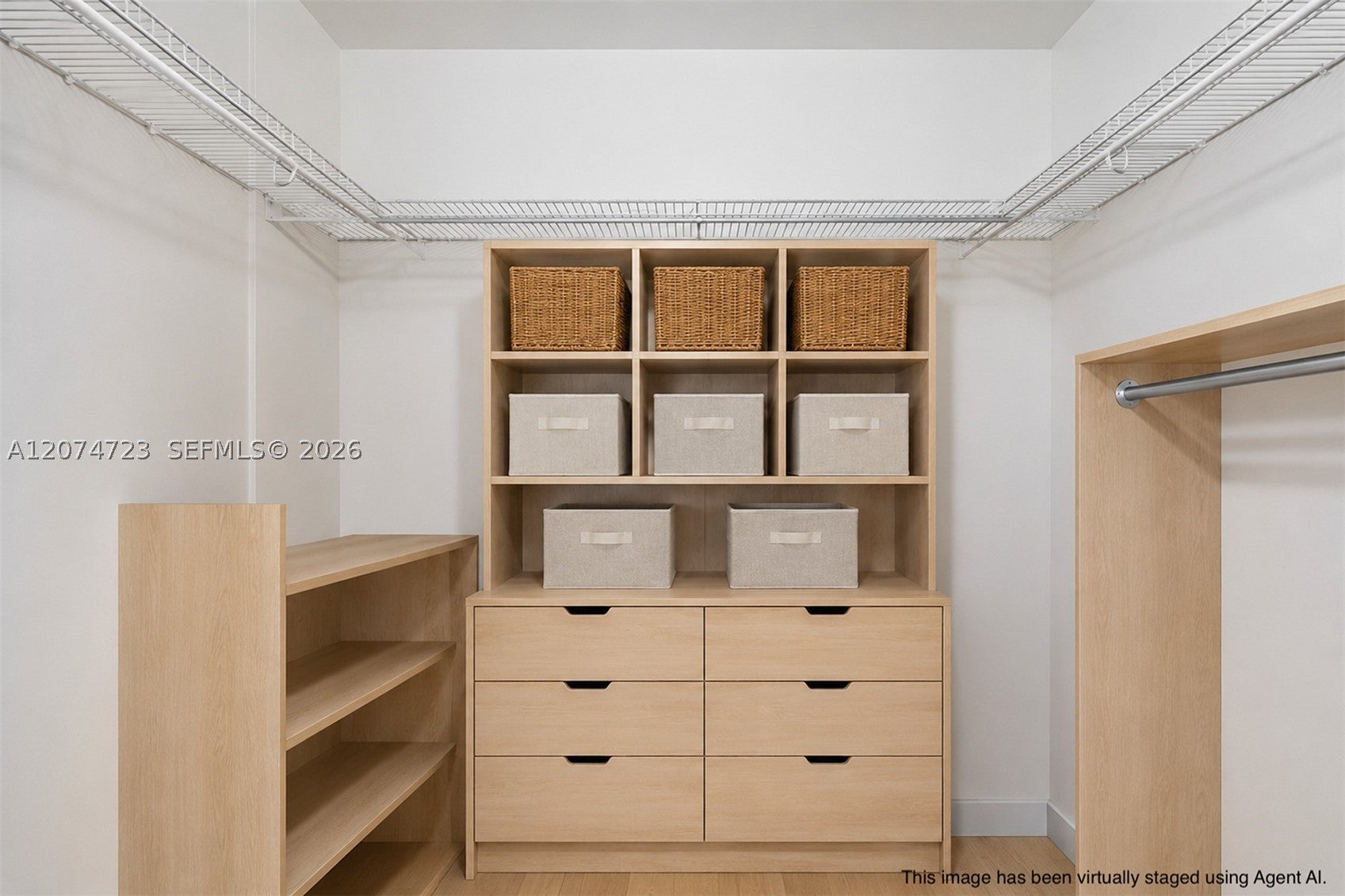 253 NE 2nd St 3104