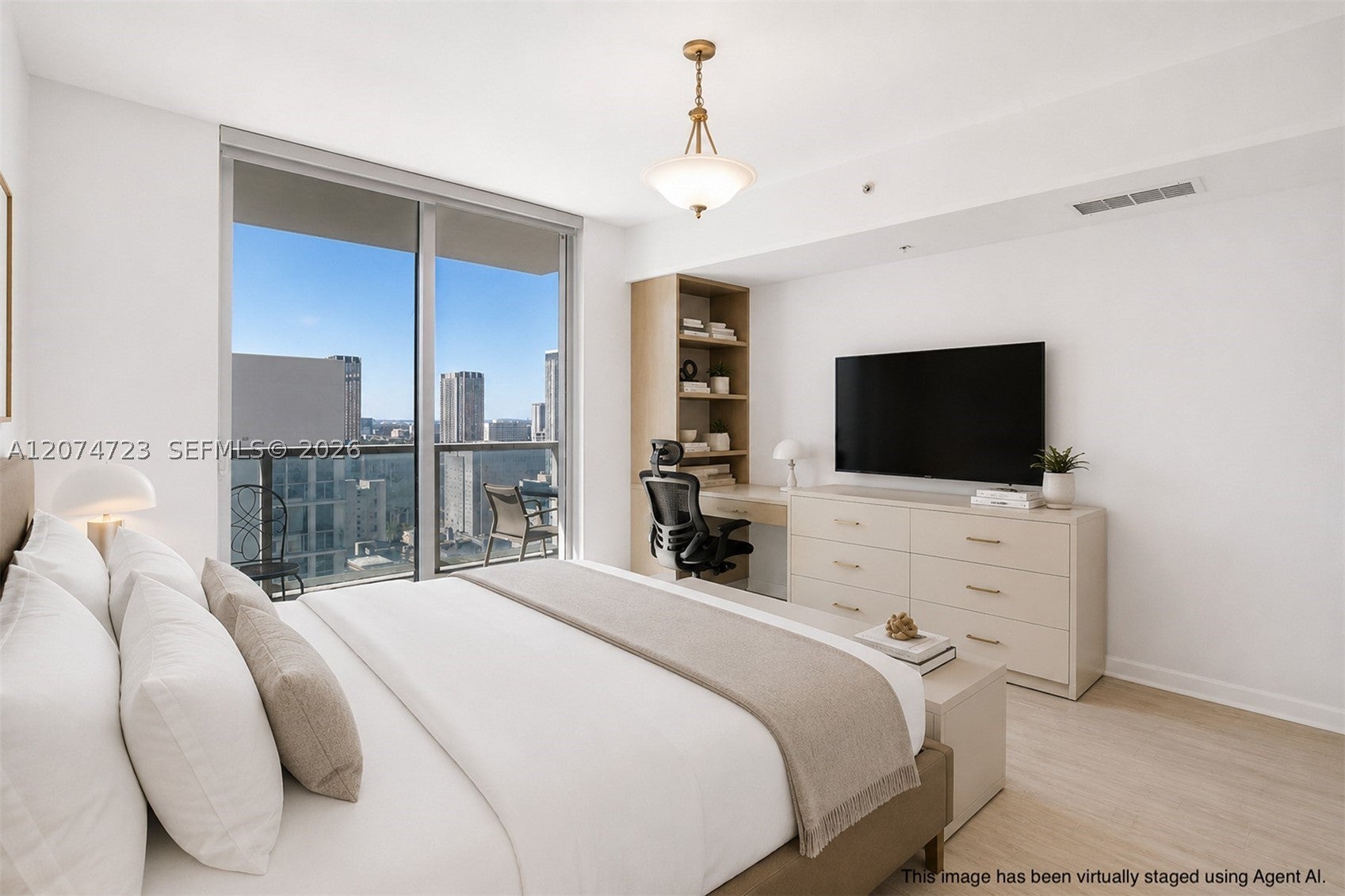 253 NE 2nd St 3104