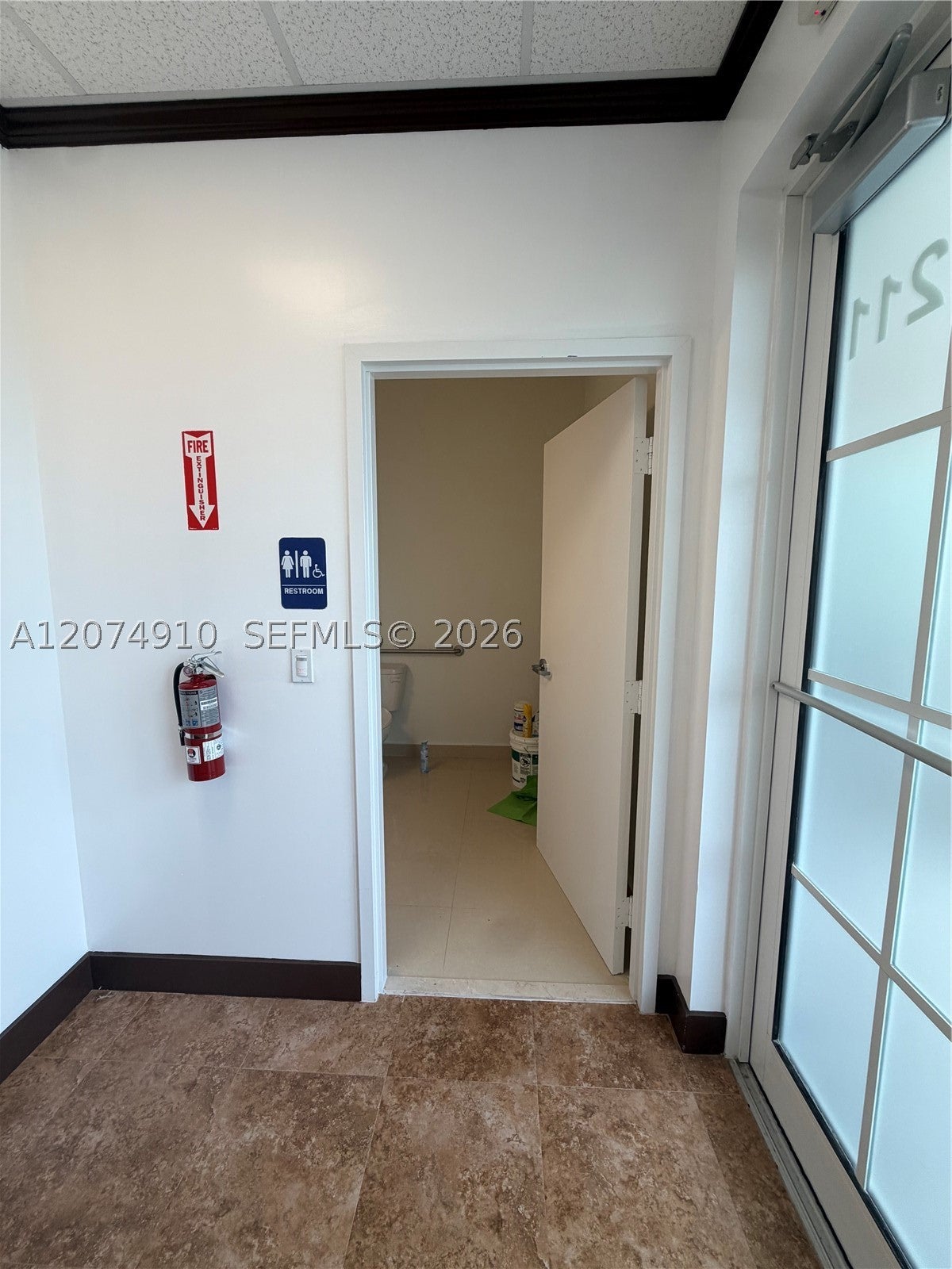 2501 SW 101st Ave 1-211