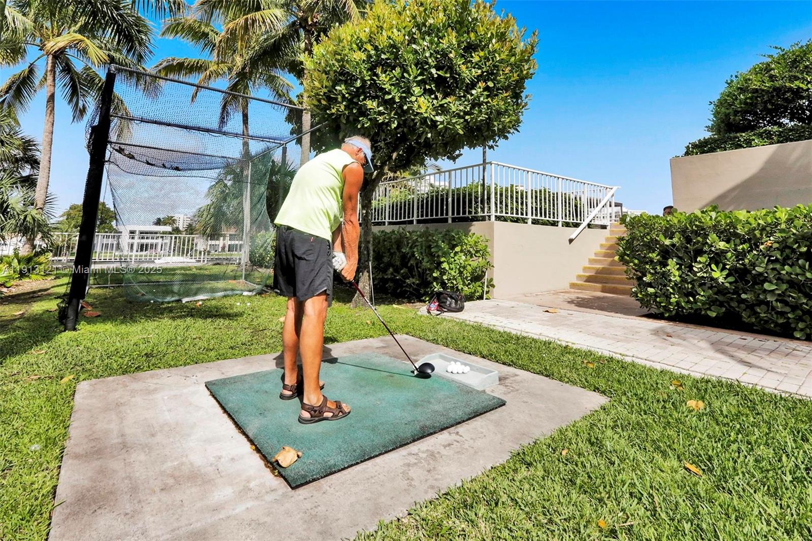 HEMISPHERES CONDO - Residential Lease