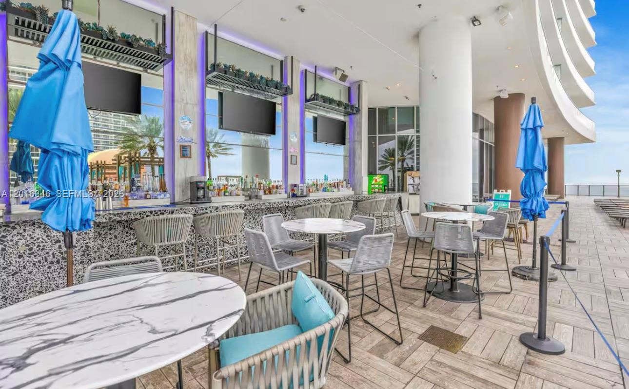 4111 SOUTH OCEAN DRIVE CO - Residential