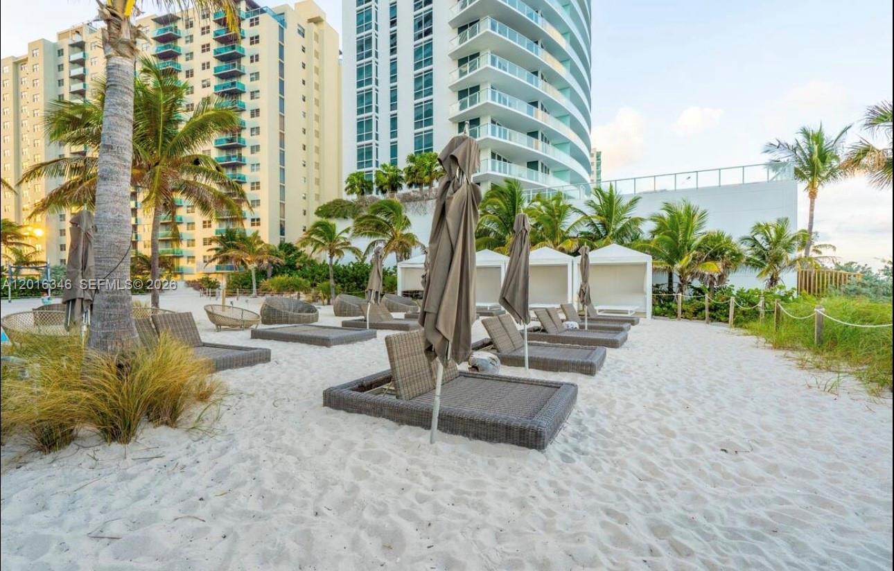 4111 SOUTH OCEAN DRIVE CO - Residential