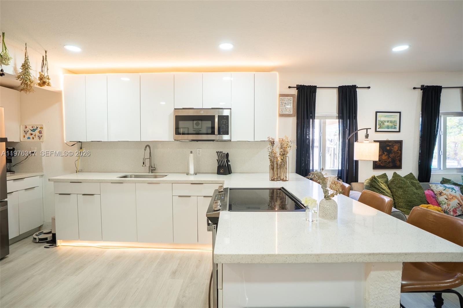 PL OF LITTLE RIVER GARDEN - Residential