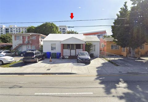 2146 SW 7th St Miami FL 33135