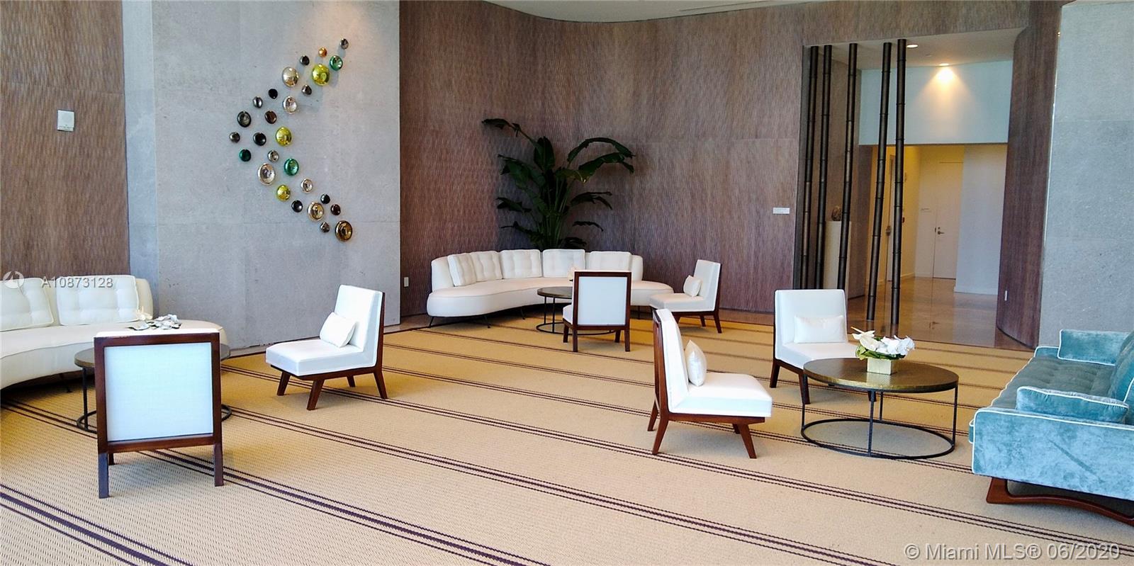 Ritz Carlton Residences - Residential