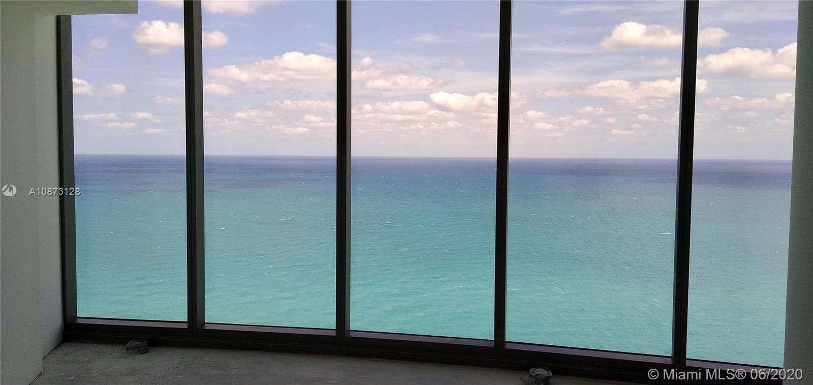 Ritz Carlton Residences - Residential