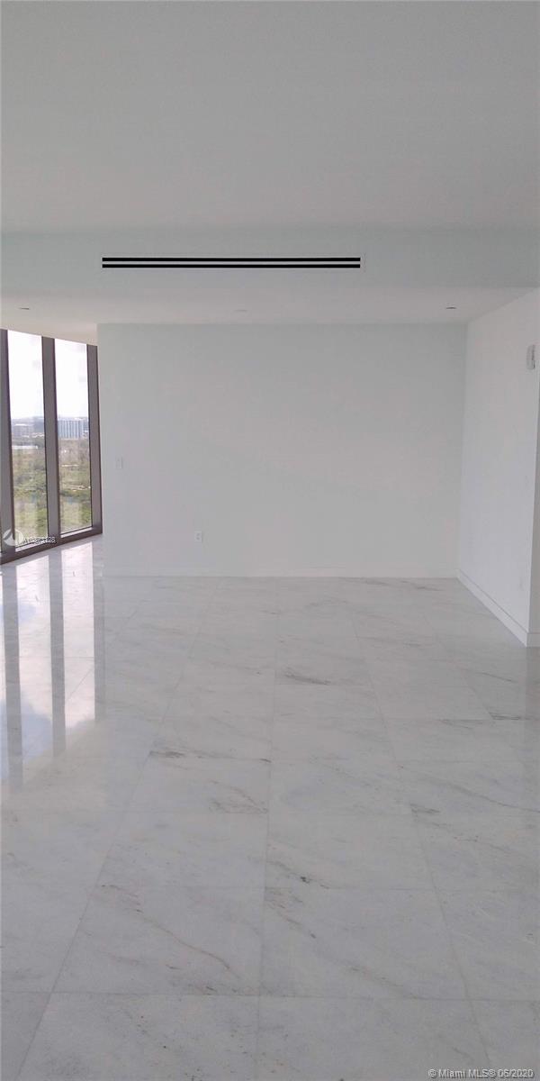 Ritz Carlton Residences - Residential